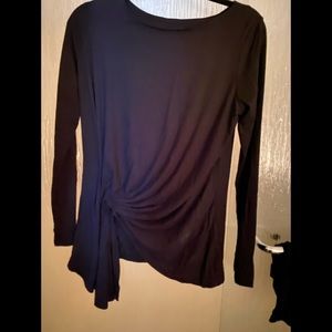 Isabel de Pedro long gathered top